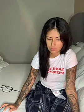 mrskarmaa online show from September 8, 9:25 pm