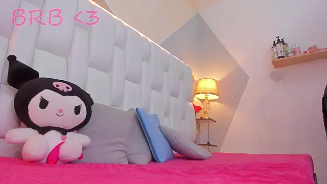 MilkWhore1 online show from September 16, 12:46 pm