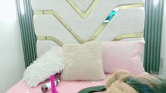 charlotte phaeton online show from December 14, 5:19 pm