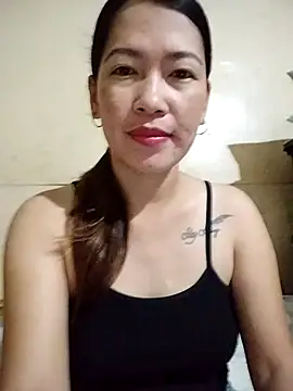 wildxxxGia online show from February 8, 6:55 pm