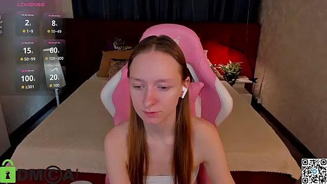 Mia E1fie online show from November 21, 12:01 am