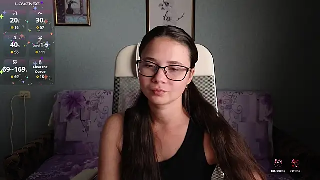 Snapshot of LuciaSenual chatting on October 23, 3:07 pm LuciaSenual online show from October 23, 3:07 pm