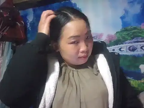 PhamPhung online show from March 11, 5:00 am