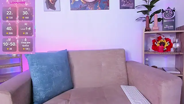 cami velvet online show from October 3, 2:44 pm