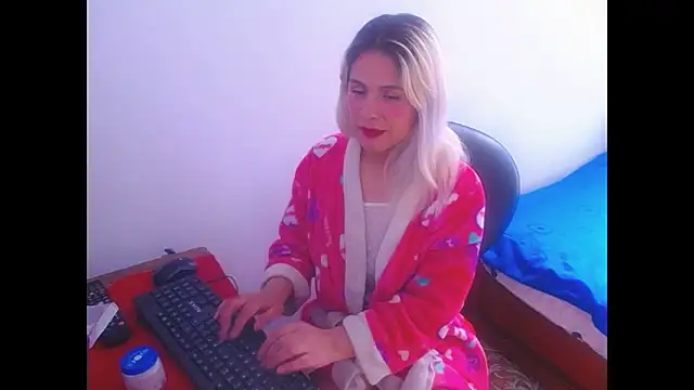 mystica 25 online show from September 25, 4:06 pm