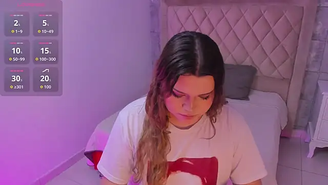 Maxxxine1 online show from September 18, 5:17 am