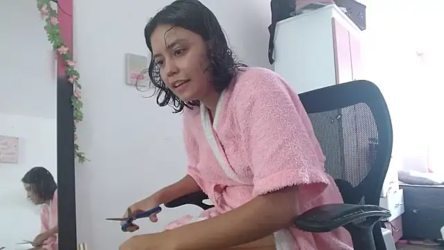 Snapshot of TamaraMera chatting on October 31, 4:00 pm TamaraMera online show from October 31, 4:00 pm