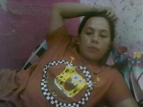 Snapshot of violen786 chatting on October 17, 11:46 am violen786 online show from October 17, 11:46 am
