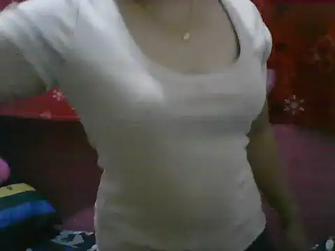Snapshot of violen786 chatting on October 19, 11:45 am violen786 online show from October 19, 11:45 am