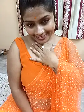 Snapshot of Naughty-Chaaya chatting on October 18, 6:21 pm Naughty-Chaaya online show from October 18, 6:21 pm