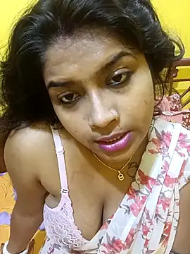 Snapshot of Naughty-Chaaya chatting on September 27, 6:59 pm Naughty-Chaaya online show from September 27, 6:59 pm