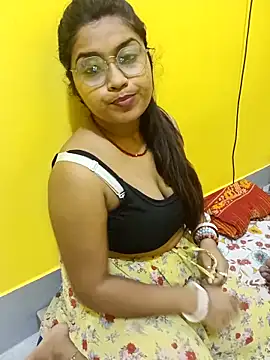 Snapshot of Naughty-Chaaya chatting on September 17, 7:56 pm Naughty-Chaaya online show from September 17, 7:56 pm