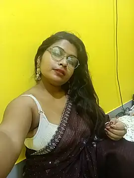 Snapshot of Naughty-Chaaya chatting on September 22, 6:28 pm Naughty-Chaaya online show from September 22, 6:28 pm