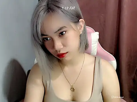 Rainea149 online show from September 20, 1:38 am