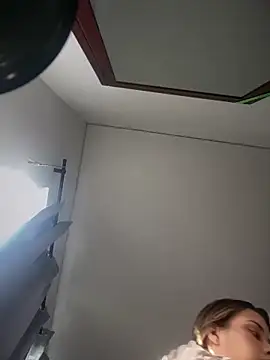 emma-conti2 online show from February 9, 1:35 pm