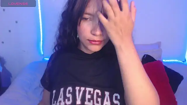 mia blue01 online show from October 20, 9:29 pm