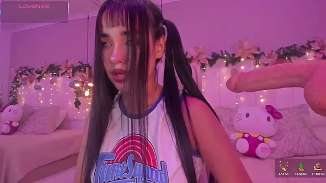 Rachell Ross  online show from December 15, 8:14 pm