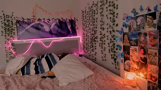 yuna loon online show from November 3, 5:50 pm