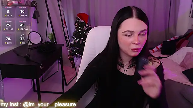 Michela Fruet online show from December 22, 1:31 am