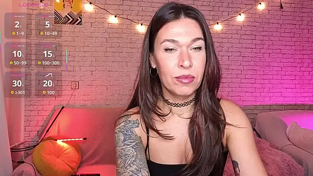 Snapshot of ReginaFoXXXy chatting on October 22, 8:41 am ReginaFoXXXy online show from October 22, 8:41 am