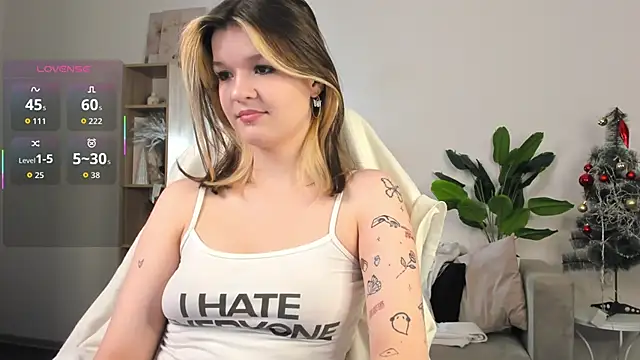 Kati Li online show from December 5, 11:11 am