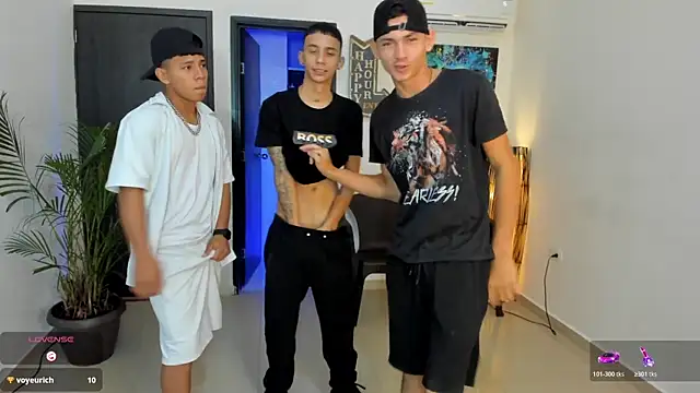 Crazymen hot online show from November 9, 11:00 pm