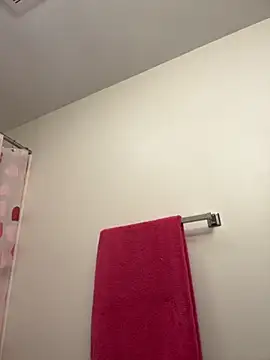 Tu GataLinda online show from September 19, 11:04 pm