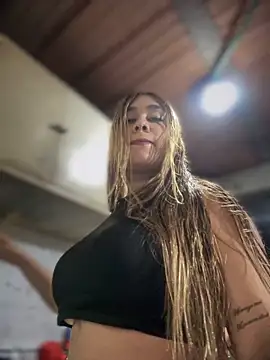 ChannelConnor  online show from November 23, 11:39 pm