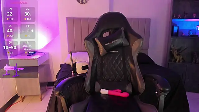 Scarlett21   online show from December 19, 6:11 pm