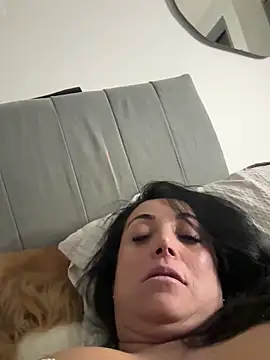 hotadhara01 online show from February 28, 9:52 am