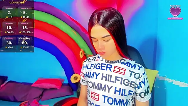 HANNAH BACKERS online show from September 9, 11:32 am