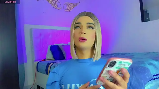 HANNAH BACKERS online show from October 6, 11:53 pm