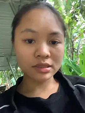 Snapshot of NhuFox chatting on October 15, 9:23 am NhuFox online show from October 15, 9:23 am