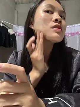 Snapshot of NhuFox chatting on September 13, 1:41 pm NhuFox online show from September 13, 1:41 pm