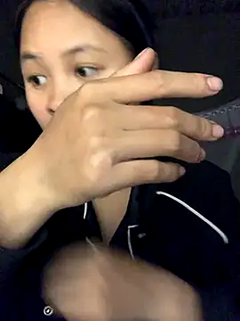 Snapshot of NhuFox chatting on November 1, 1:15 pm NhuFox online show from November 1, 1:15 pm