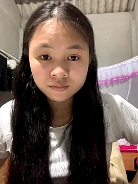 Snapshot of NhuFox chatting on October 10, 1:38 pm NhuFox online show from October 10, 1:38 pm