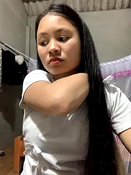 Snapshot of NhuFox chatting on October 5, 1:16 pm NhuFox online show from October 5, 1:16 pm