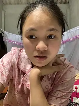 Snapshot of NhuFox chatting on October 2, 12:54 pm NhuFox online show from October 2, 12:54 pm