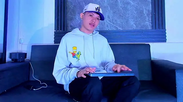 jeremytonner online show from November 11, 3:57 am