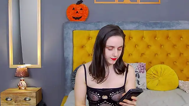 Jessica White  online show from November 25, 5:20 am