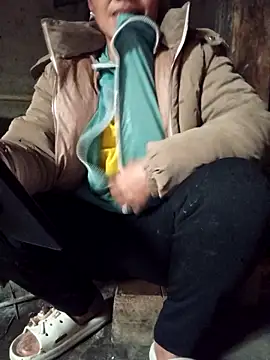 TinTin321 online show from February 3, 4:43 am