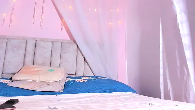 Rachellcooperrr online show from October 27, 9:53 pm