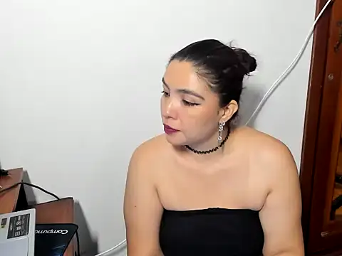 vegacristal88 online show from November 19, 3:23 pm