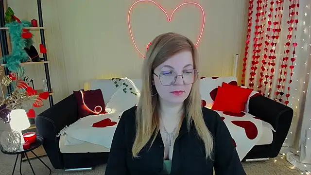 YourUniverser online show from February 24, 9:41 am