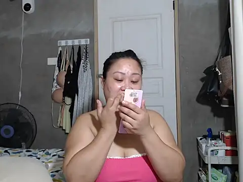 jengrey online show from December 17, 1:11 am