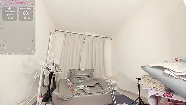 fox-yiyi online show from November 14, 8:03 am