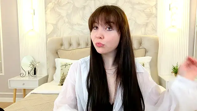 VanessaFields online show from December 17, 3:27 pm