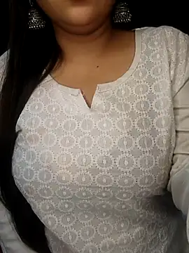 Snapshot of officialbhabhi chatting on September 11, 6:08 pm officialbhabhi online show from September 11, 6:08 pm