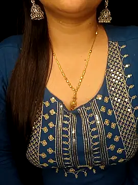 Snapshot of officialbhabhi chatting on September 16, 12:57 pm officialbhabhi online show from September 16, 12:57 pm