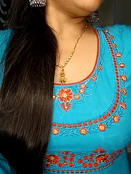 Snapshot of officialbhabhi chatting on September 14, 8:45 am officialbhabhi online show from September 14, 8:45 am